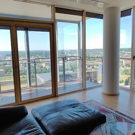 Luxury Center Apartman *